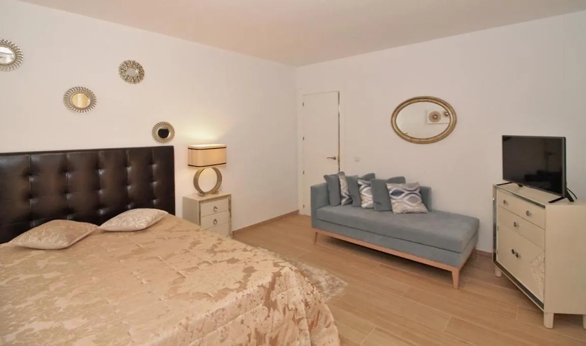 Marbella Villa Sea View 10 Bedrooms 에스테포나